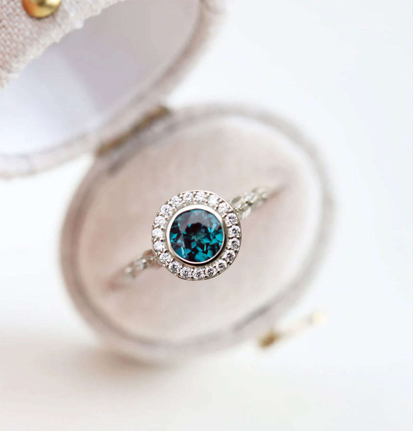 Unique Crown of Thorns Round Lab Alexandrite Ring