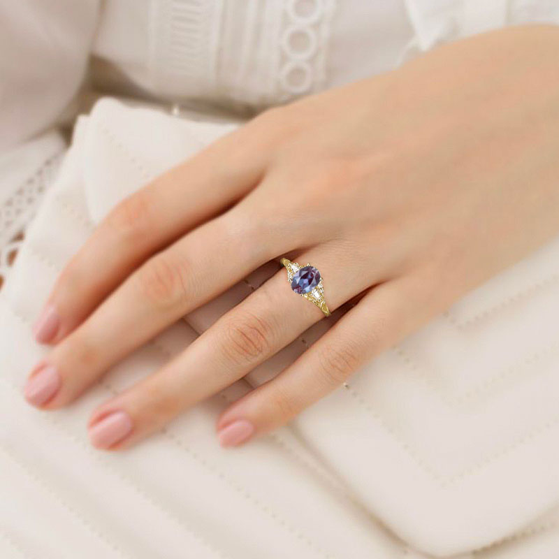 Unique Oval Alexandrite and Moissanite Wedding Ring