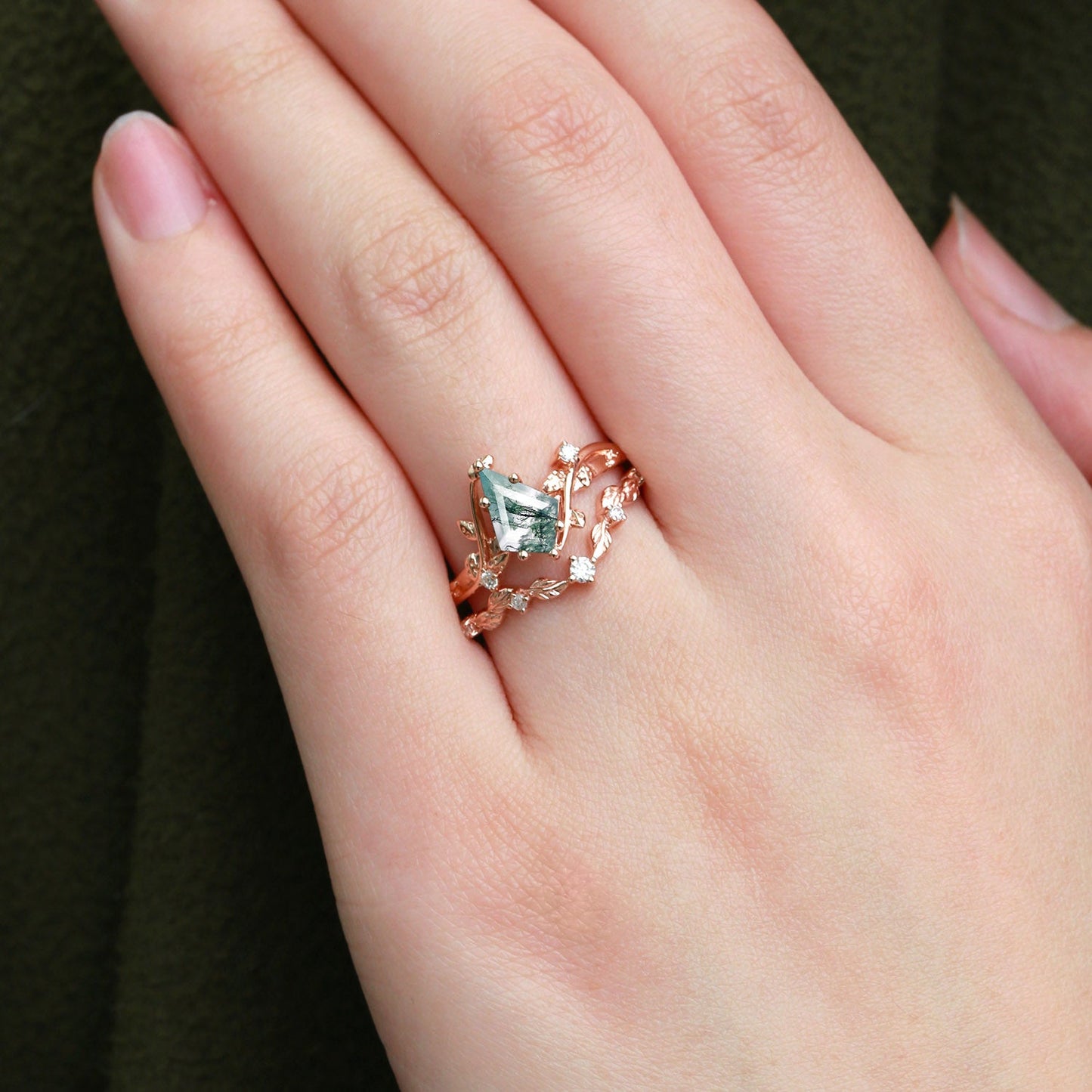 Unique Vine Leafy Kite Cut Moss Agate Engagement Ring Set
