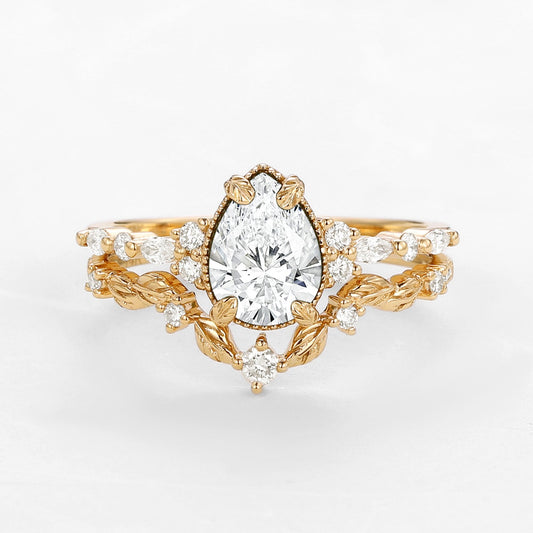 Vintage Pear Cut Lab Grown Diamond Leafy Ring Set