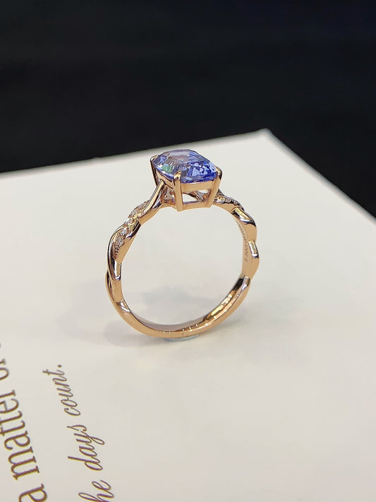 Vintage Oval Lab Sapphire Engagement Ring with Twisted Band Ring